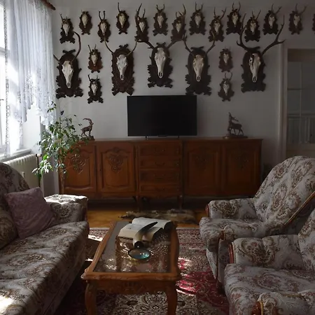 Lovecky Apartman Na Namesti Ve Frenstate Pod Radhostem Frenstat pod Radhostem Exterior photo
