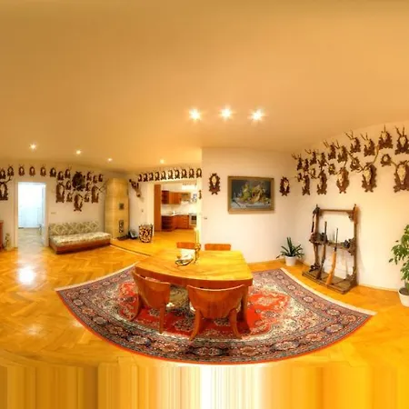 Lovecky Apartman Na Namesti Ve Frenstate Pod Radhostem Frenstat pod Radhostem Exterior photo