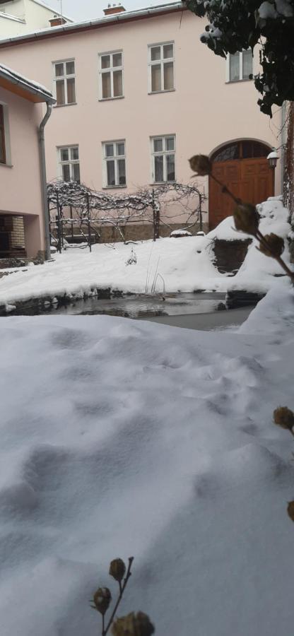 Lovecky Na Namesti Ve Frenstate Pod Radhostem * Frenstat pod Radhostem